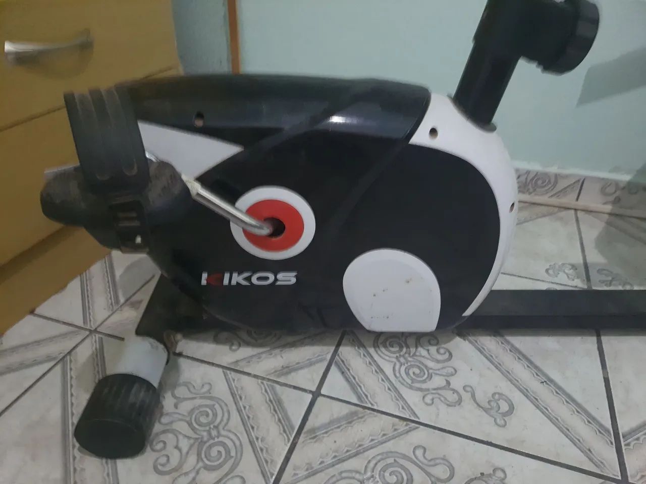 Bicicleta Ergométrica IKOS USADA - Foto 2