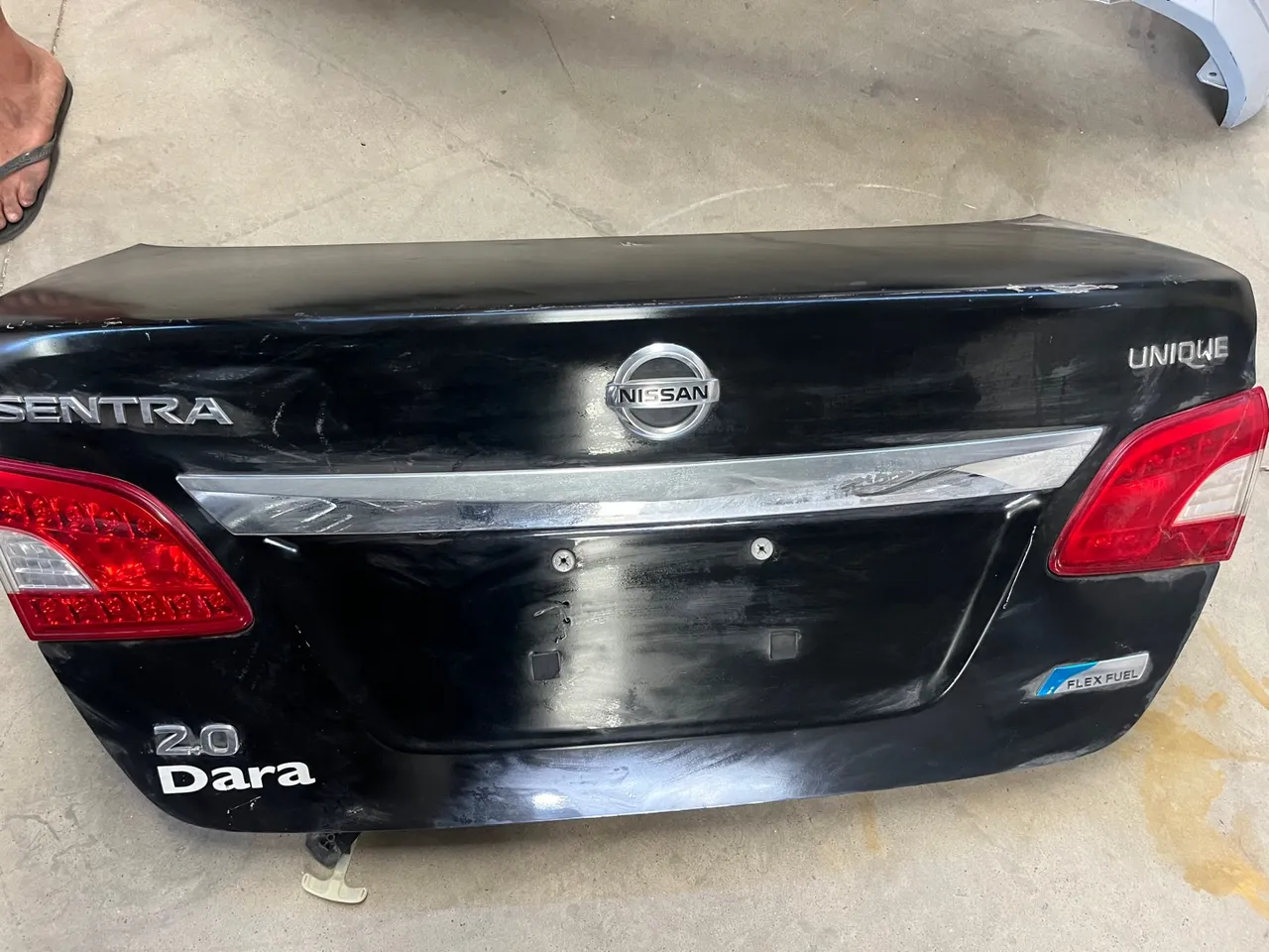 W tampa de Mala Nissan Sentra 2.0 2014