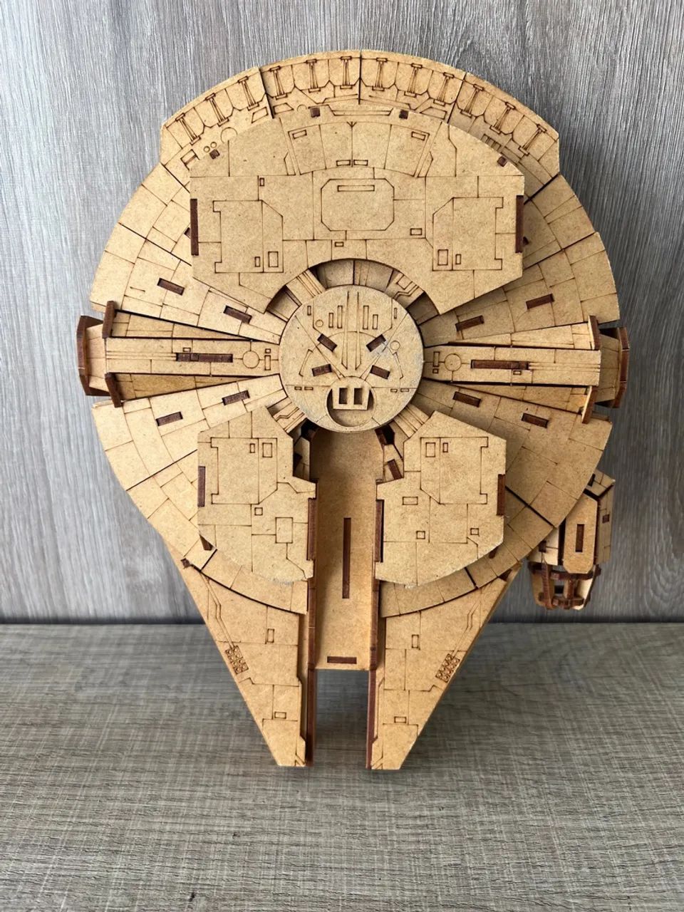 Nave Millennium Falcon em Mdf Star Wars - Campinas sp  - Foto 4
