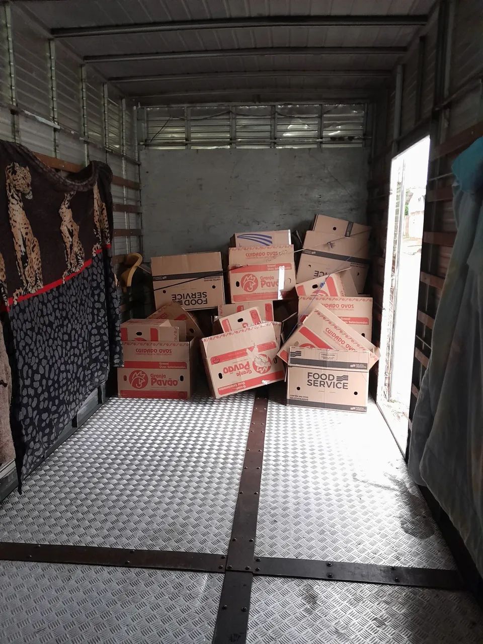Frete mais em conta caminhão baú  - Foto 4