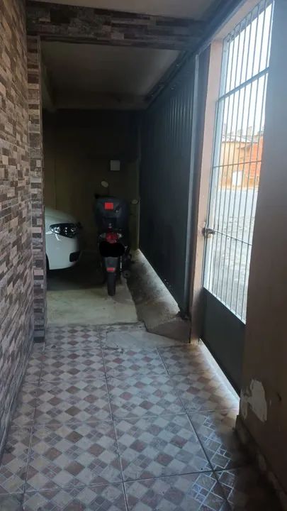 Vende-se Casa com 2 pavimentos + terraço  - Foto 2