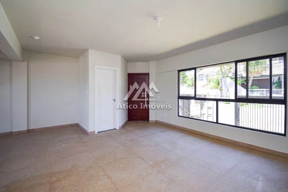 Sobrado com 3 dormitórios (uma suíte) 234,52m² no São Lourenço por R$ 1.490.000,00 - Foto 3