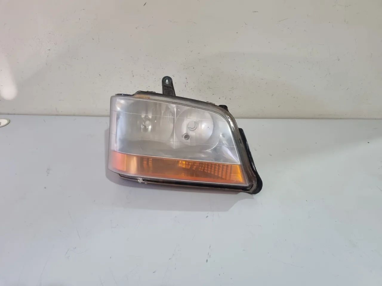 Farol direito S10 / Blazer 2001/2002/2003/2004/2005/2006/2097/2008/2009/2010/2011