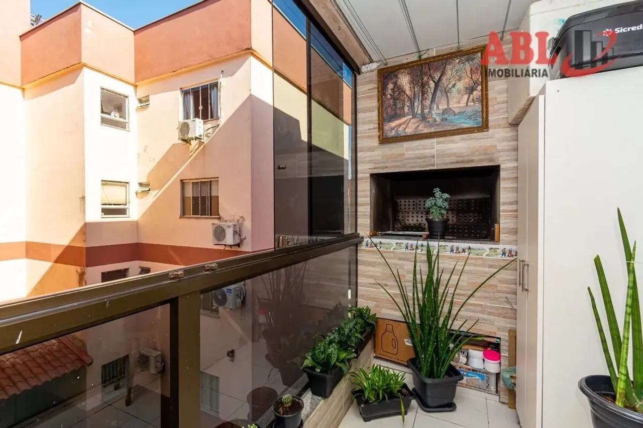Apartamento Jardim das Palmeiras Condomínio Padrão