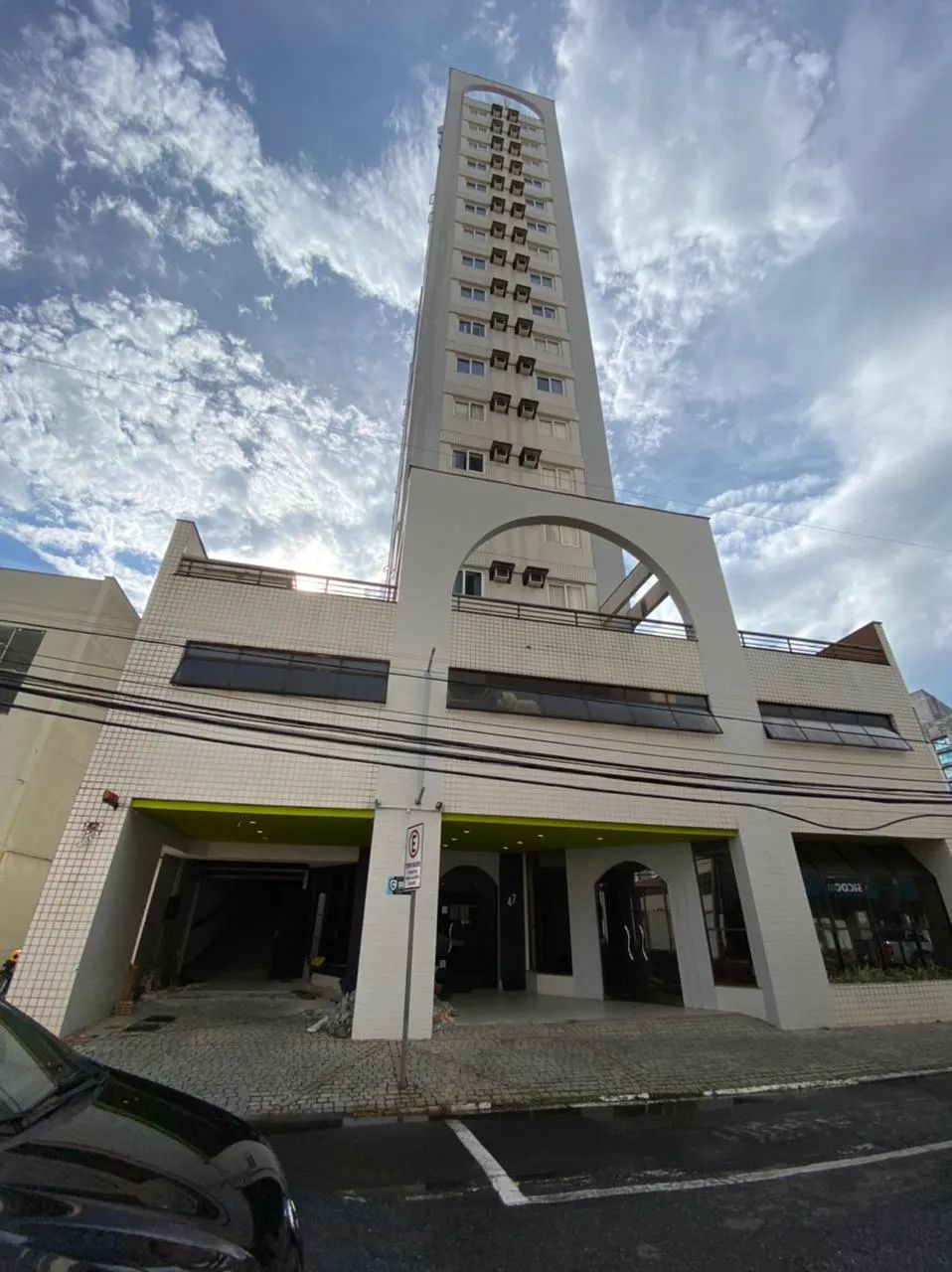 Studio Flat Mobiliado bairro Centro Joinville - Foto 2
