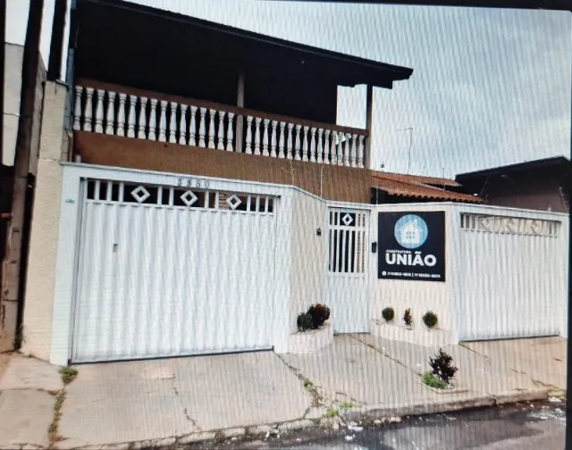 ALUGA SE SOBRADO COM EDÍCILA NO REGISSOL EM MIRASSOL SP