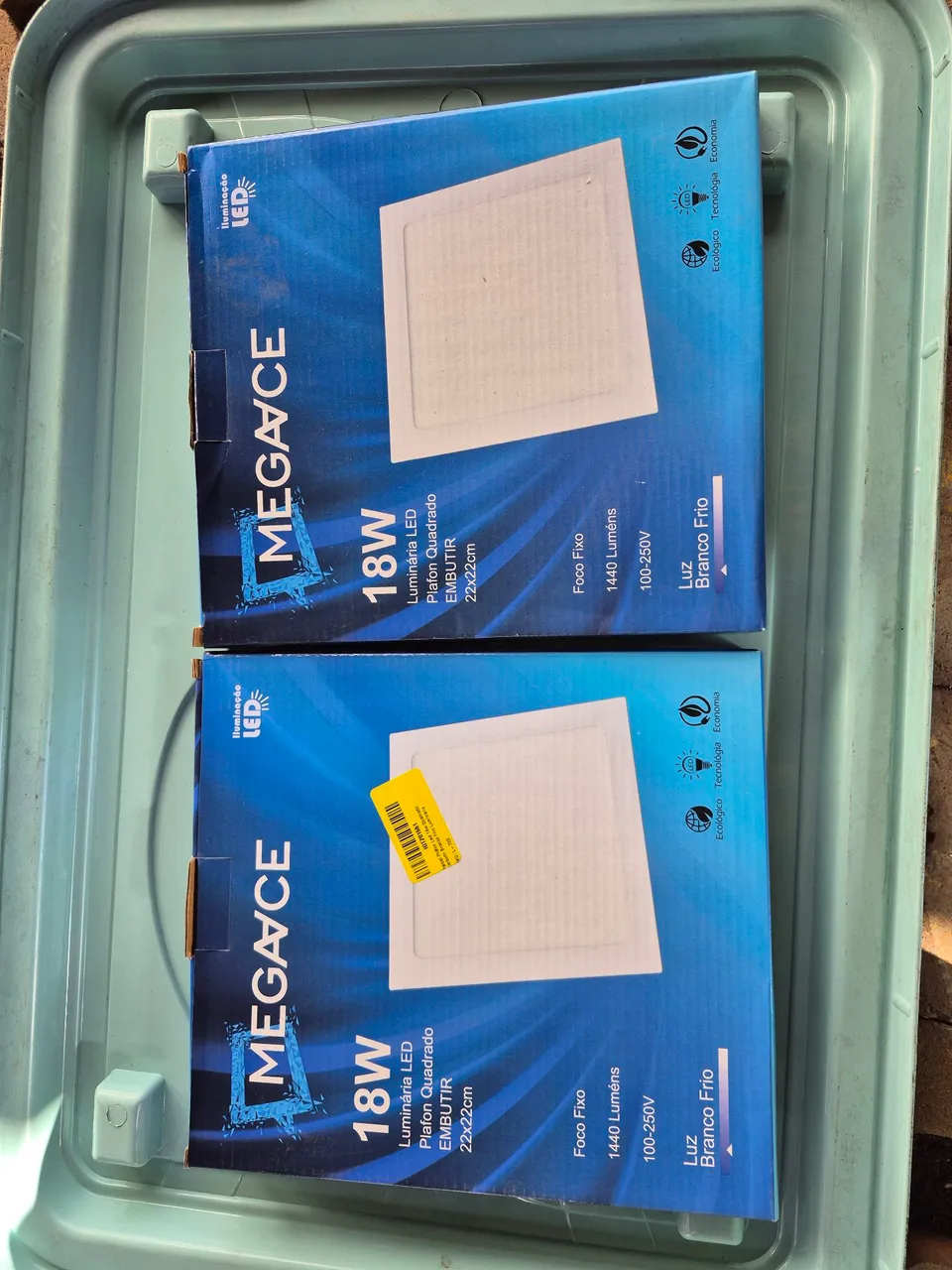 2 Plafon Quadrado Embutir LED 18W - Luz Branca Fria