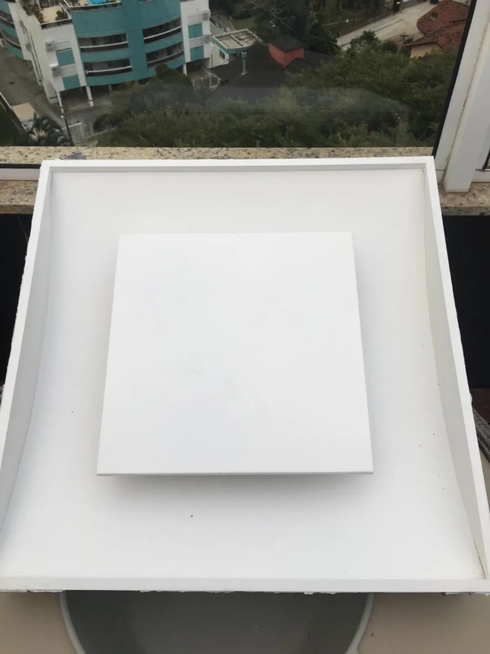 Paflon sob gesso