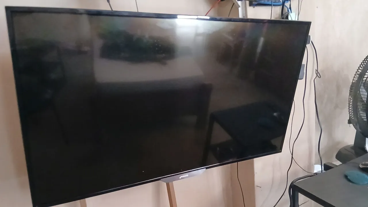 Smart TV Philips - Tela Grande e Imagem Incrível