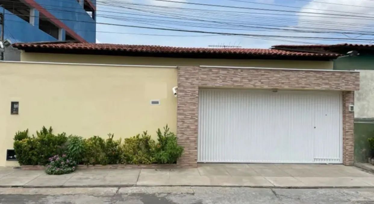 CASA NO SÃO FRANCISCO