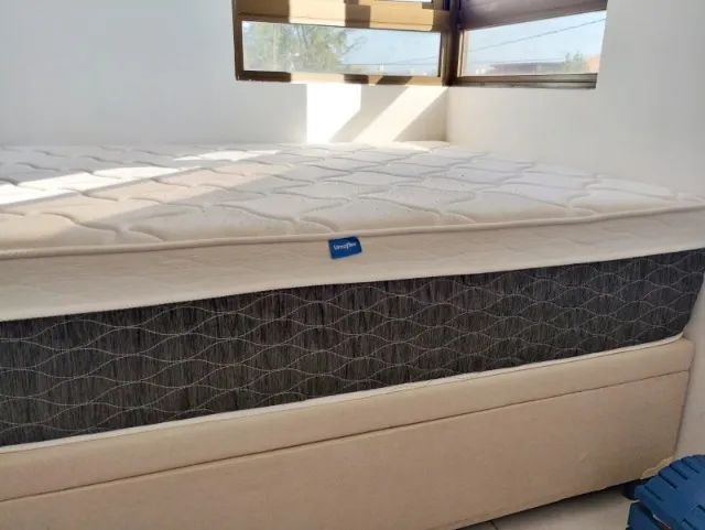 Cama Box Casal - pouco usada - Foto 4