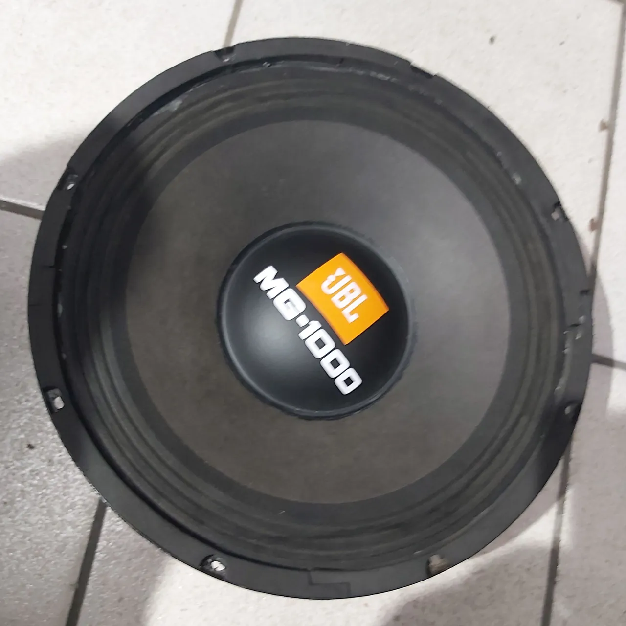 Alto-falante JBL 10 polegadas