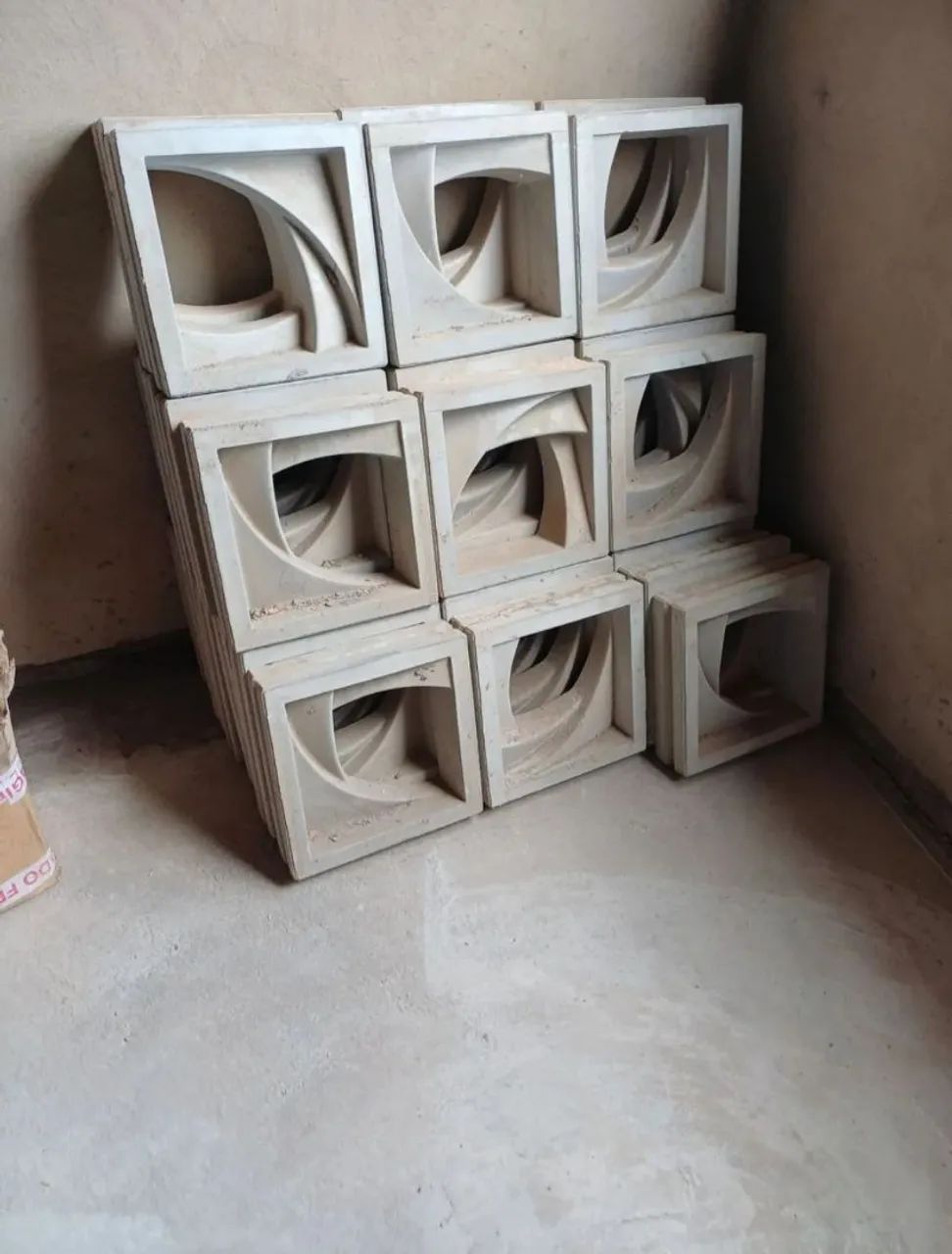 Vendo 37 cobogós cimentícios 3D. <br>Peças com excelente acabamento e tamanho