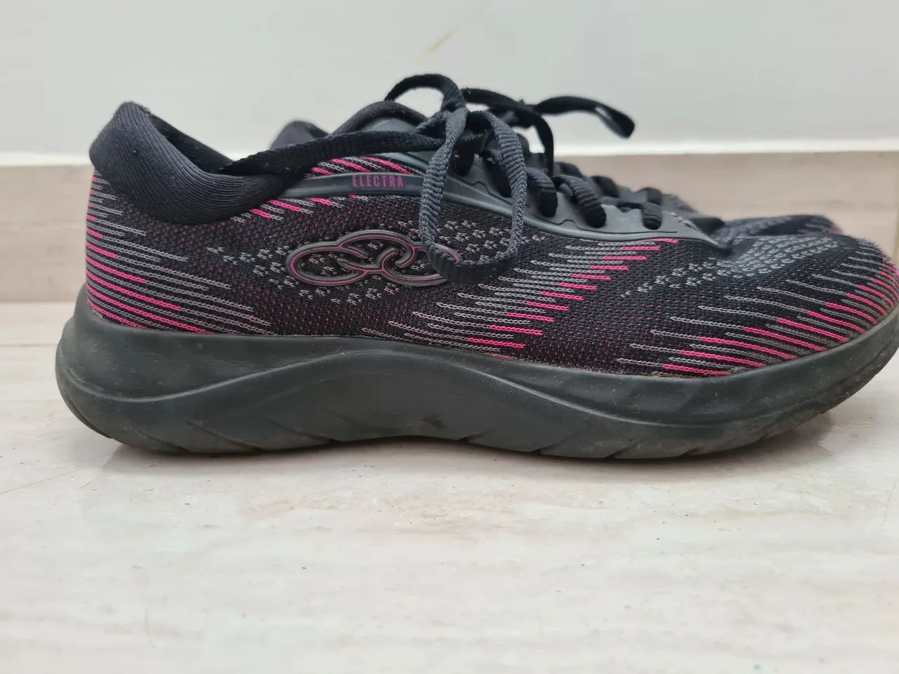Tênis Olympikus feminino seminovo n° 39 - Foto 5