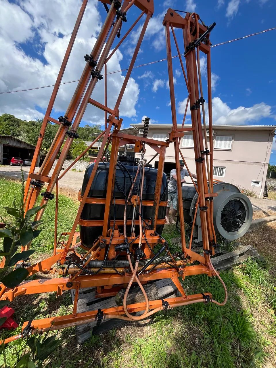 pulverizador jacto 600 litros