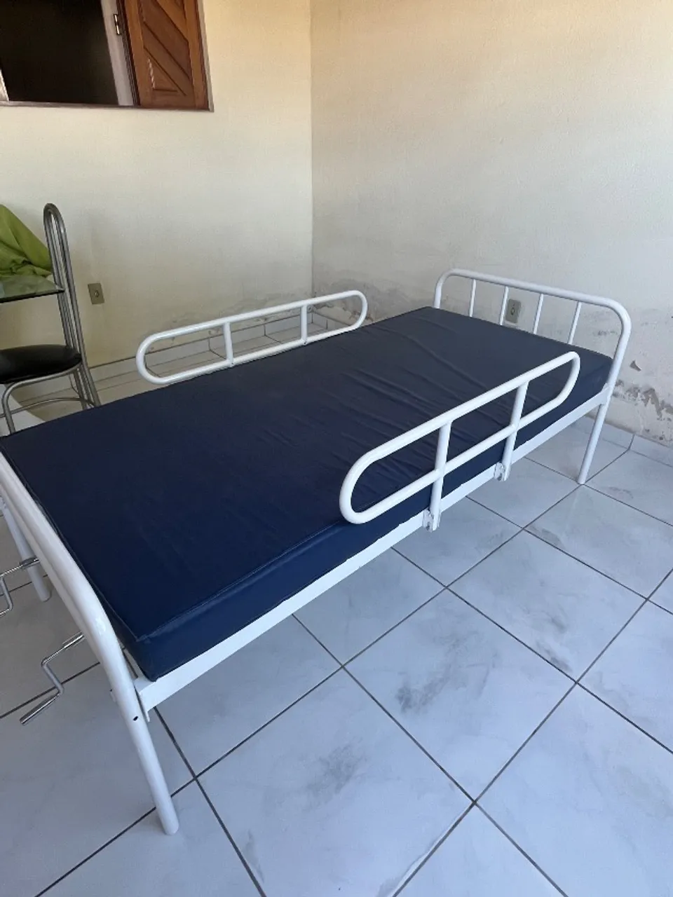 Cama Hospitalar Semi-Nova