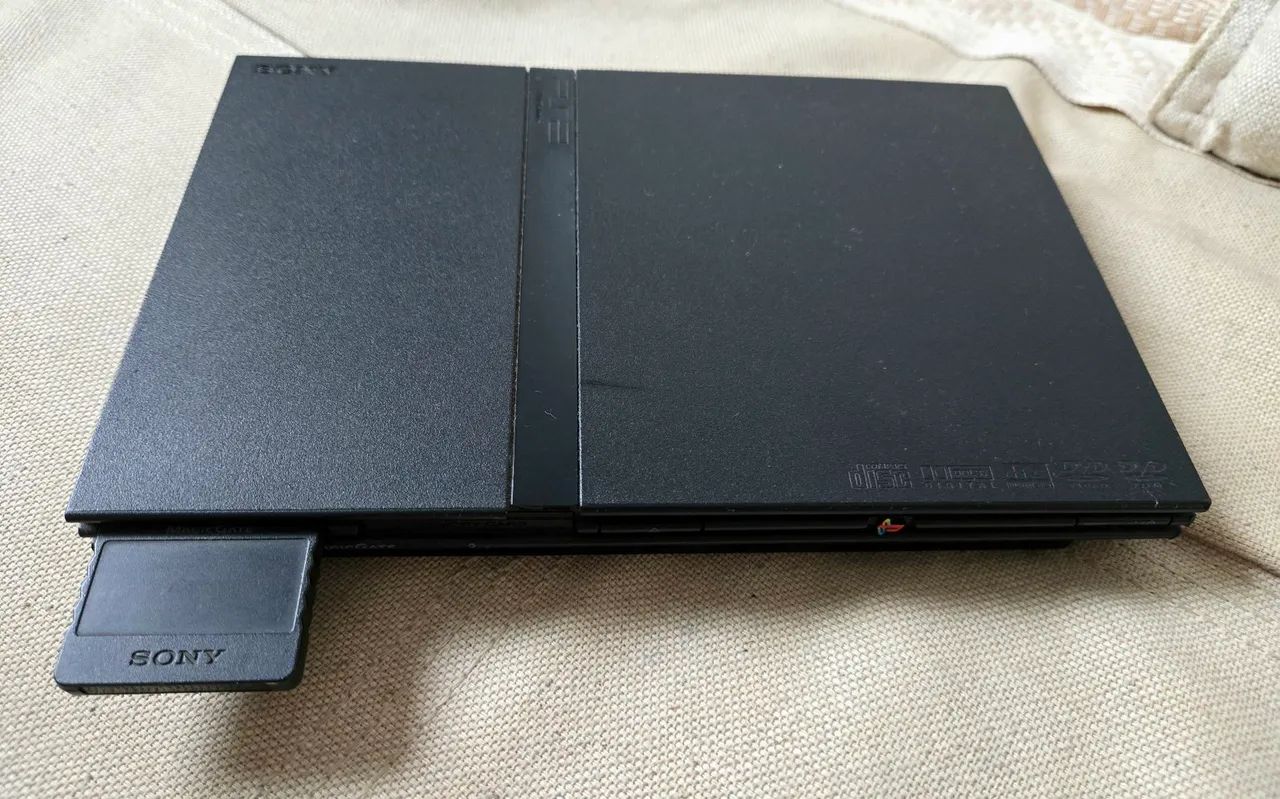 Playstation 2 Slim - PS2