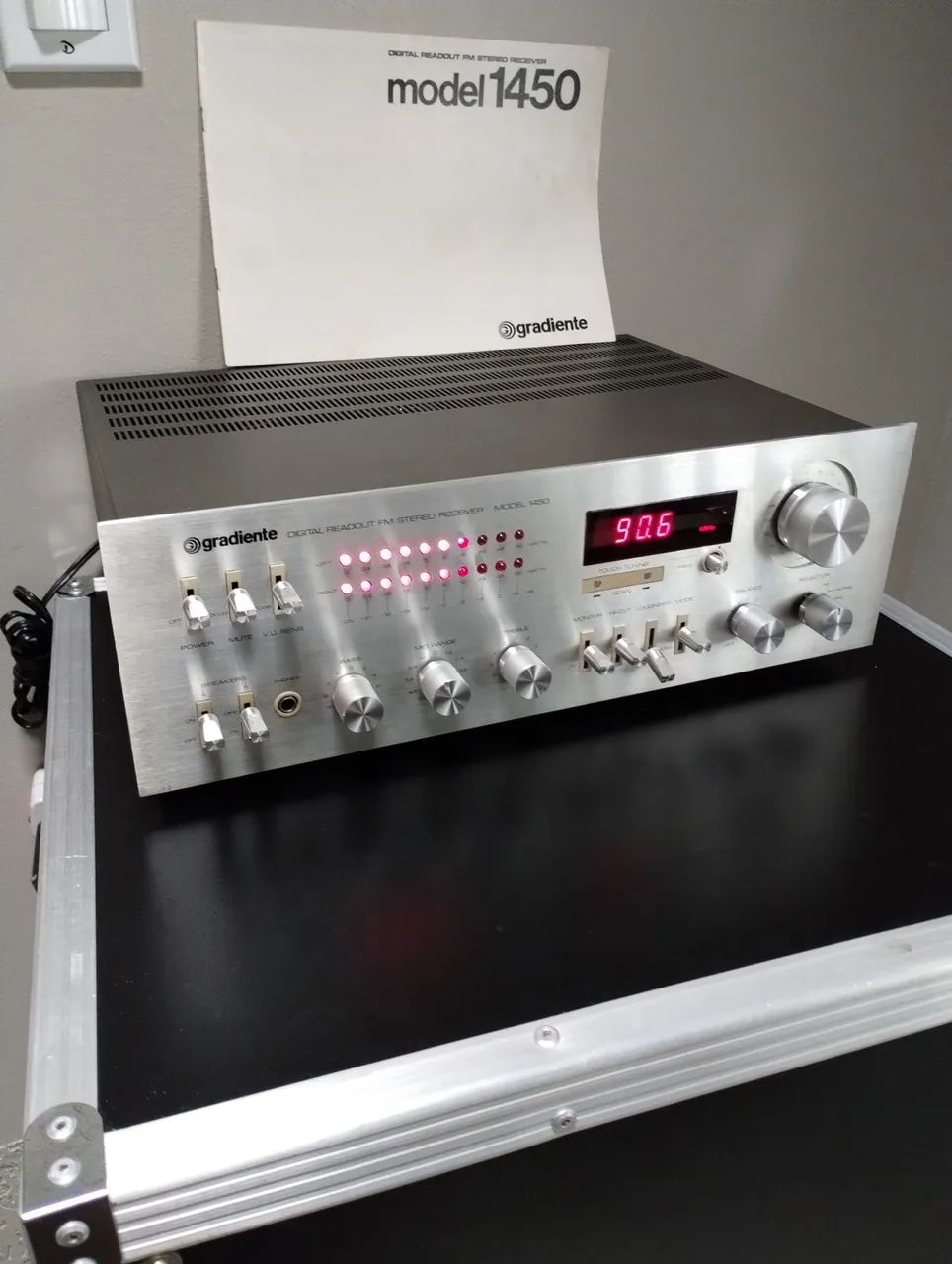 Gradiente 1450 - Receptor de Áudio Estéreo