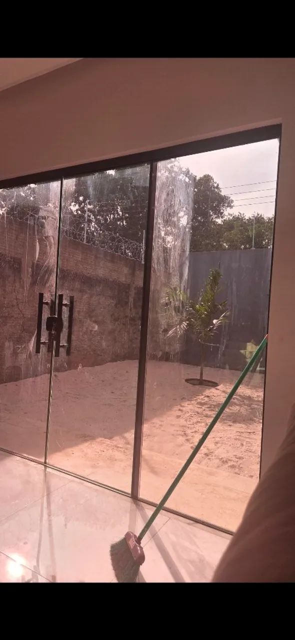 Porta de vidro de 4 folhas 3 ,06 por 2,20