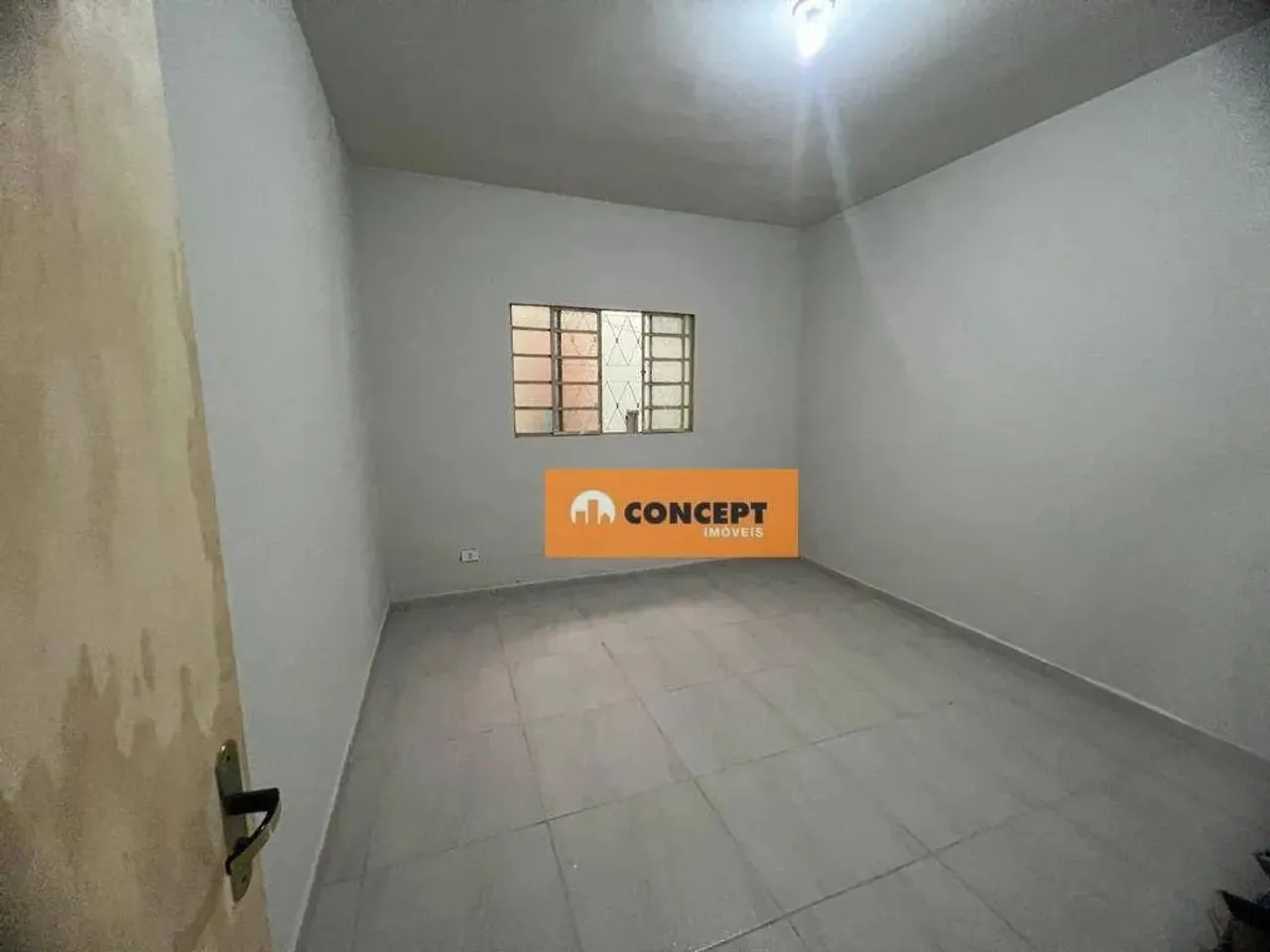 Sala para alugar, 18 m² por R$ 900,00/mês - Vila Amorim - Suzano/SP