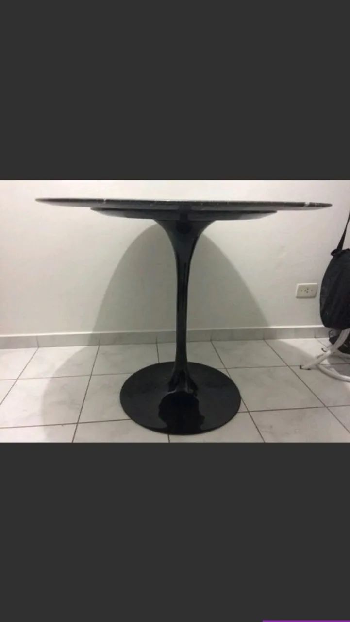 Mesa de jantar saarinen tampo em granito preto - Foto 2
