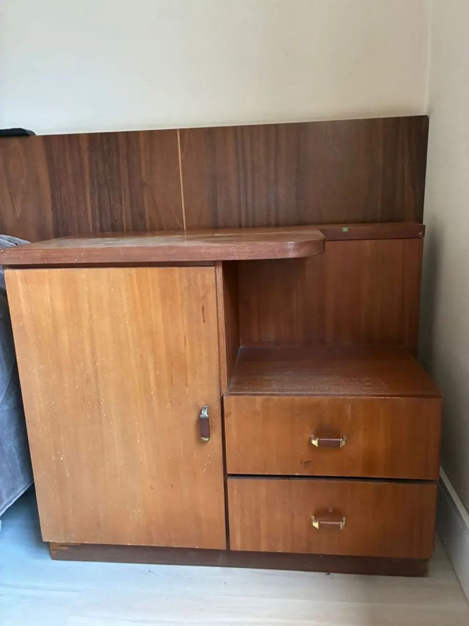 Cômoda/Escrivaninha Vintage de Madeira - Foto 2
