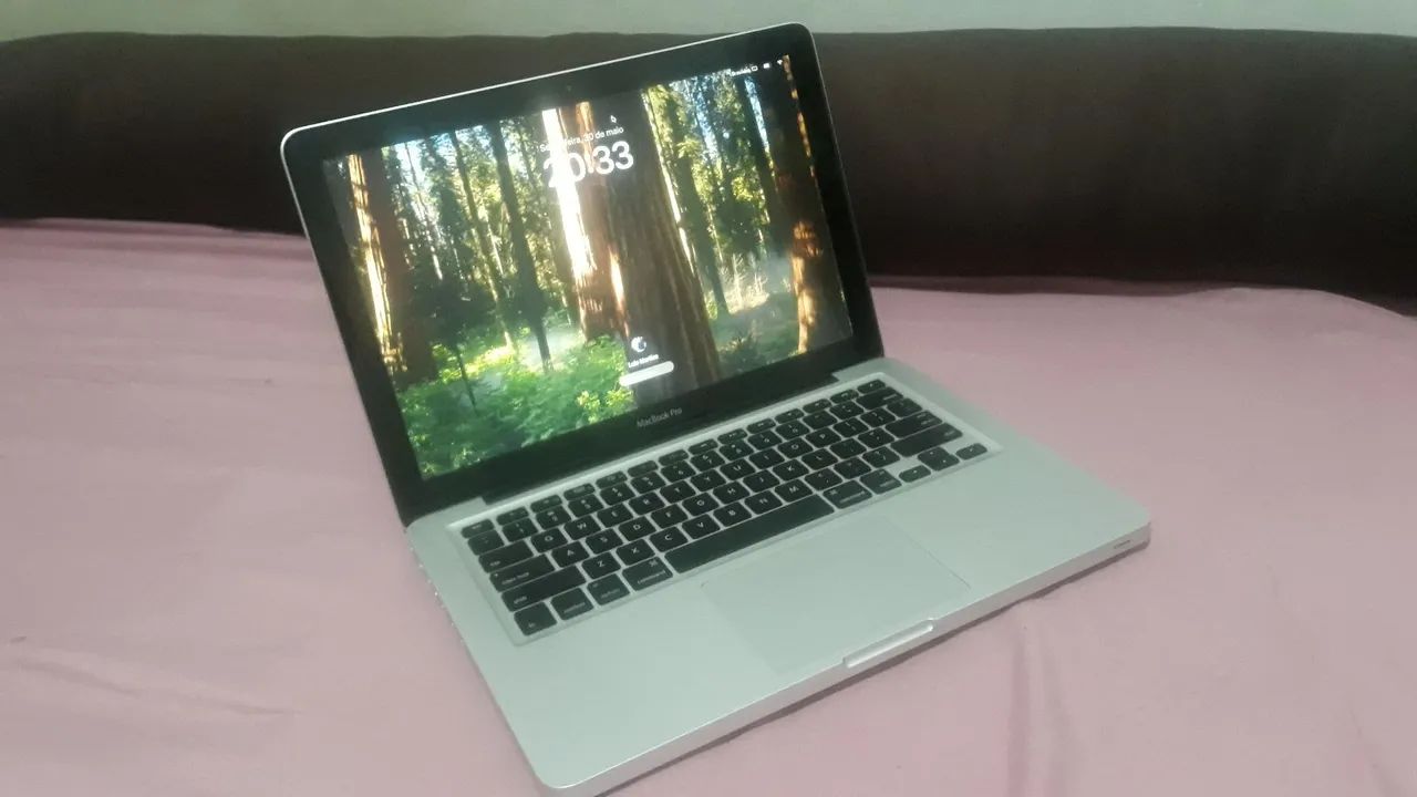 MacBook Pro - Apple - Foto 2