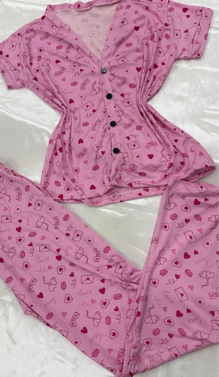Conjunto de Pijama Rosa Romântico