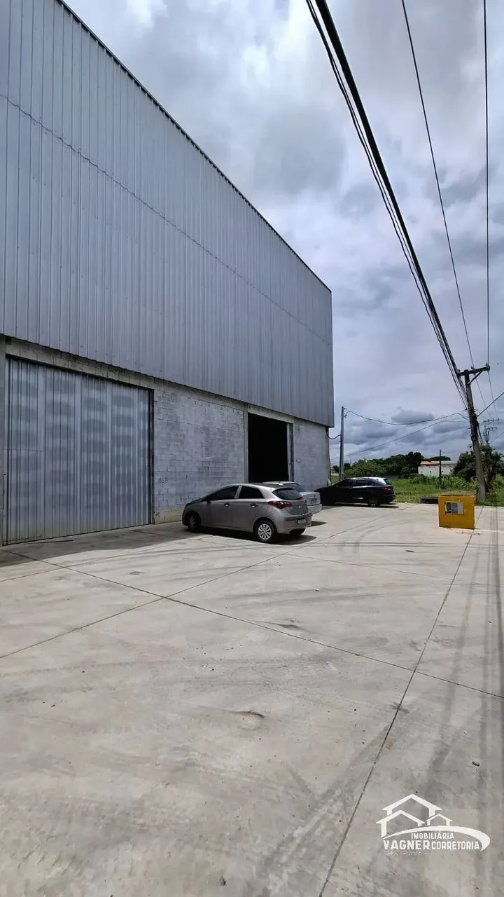 Galpão comercial de 300 m² em CanasSP para locação.