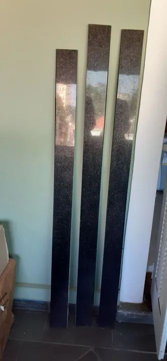 3 Placas de Granito Preto -  - Foto 3