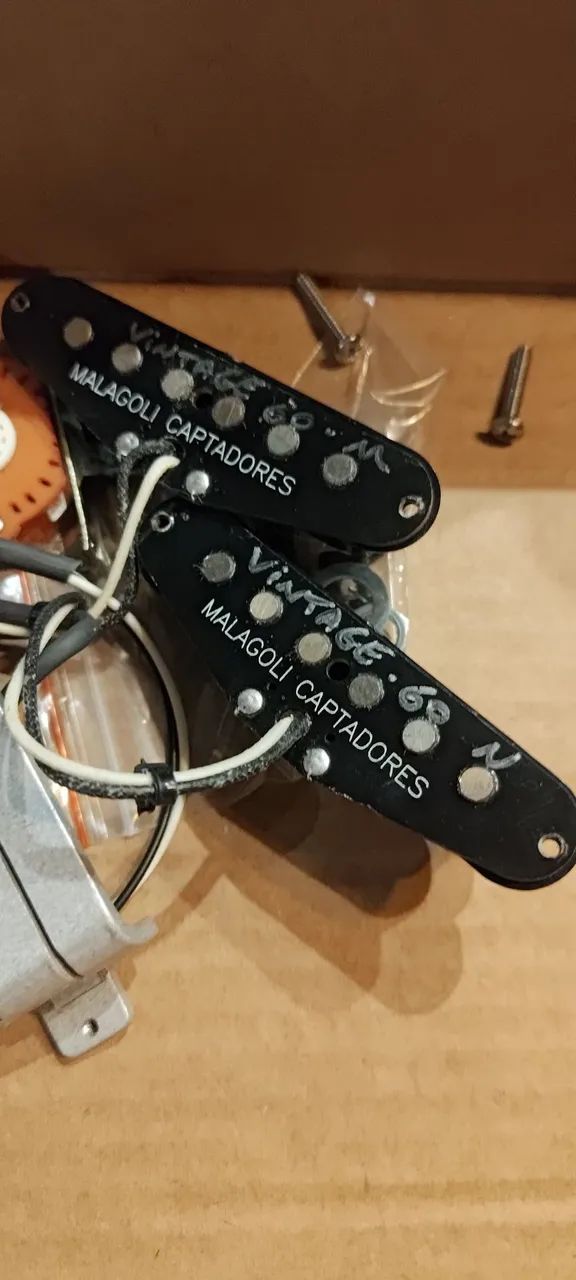 Kit Upgrade Captador/Elétrica Guitarra Lace Alumitone + Malagoli Vintage 60 - Foto 3