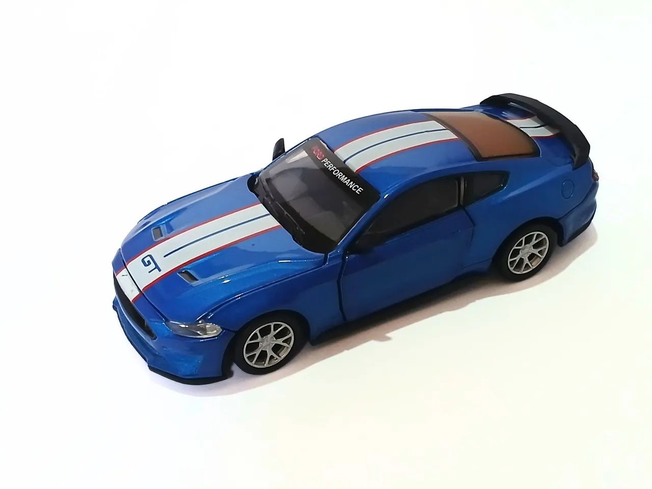 Carro em Miniatura, CCA, Ford Mustang GT 2018, 1:42 - Foto 2