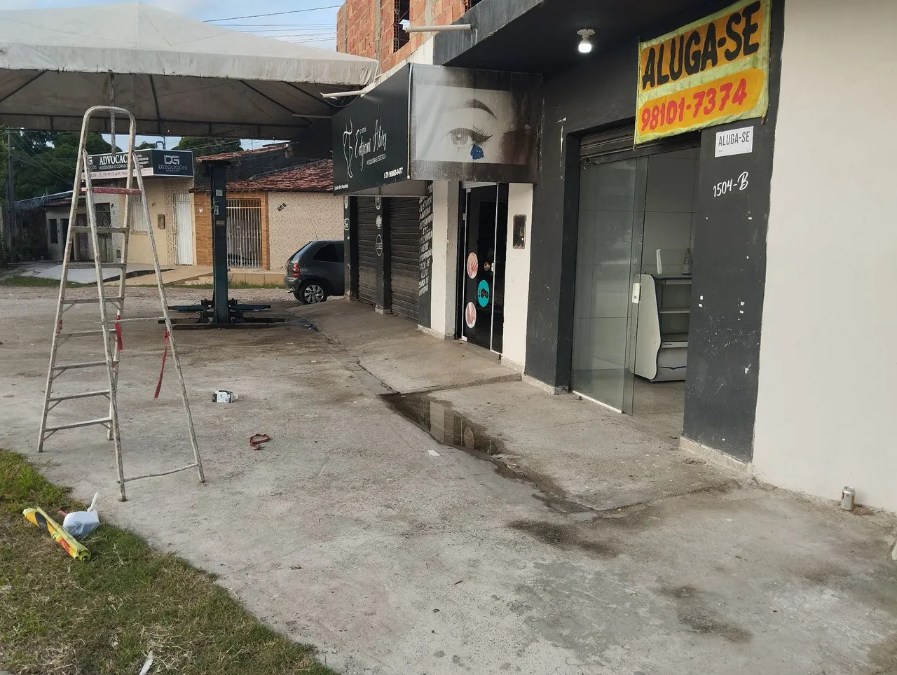 Alugo ponto comercial, localizado em frente ao fórum do Marcos Freire 2. Avenida