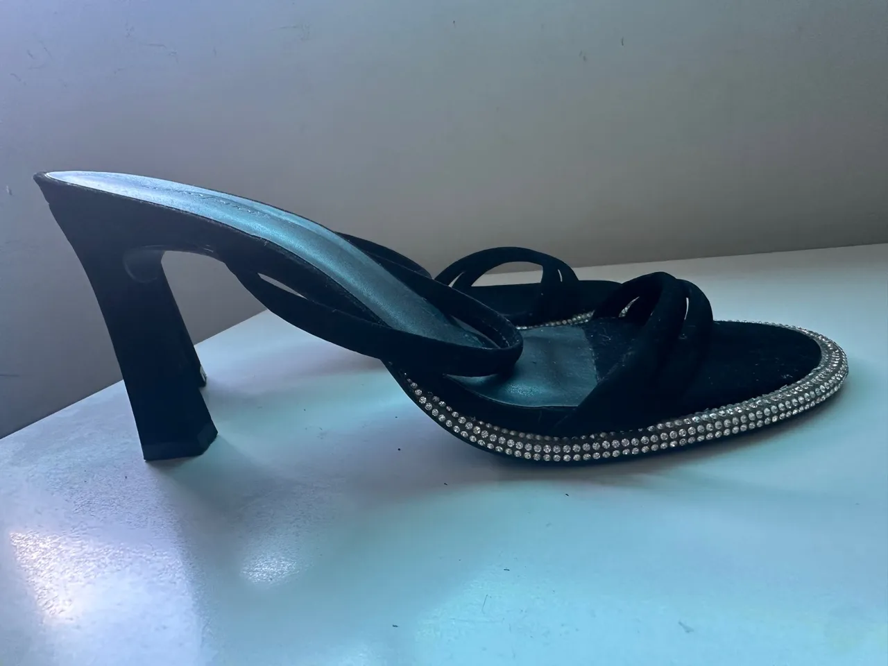 Sandália Preta com Strass - Riachuelo shoes