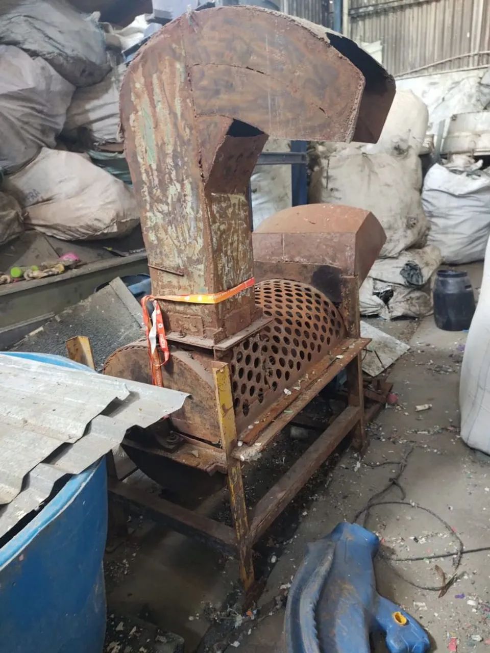 Desrotuladora pra Plastico Garrafa Pead tira Tampa e Rotulo Reciclagem Motor 15cv - Foto 4