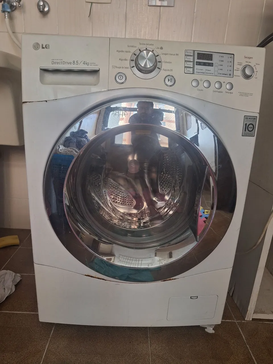 Lavadora LG Direct Drive 8.5kg (lava e seca)
