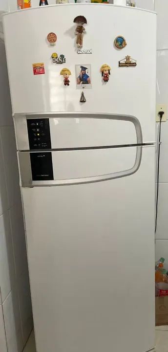 geladeira duas portas frost free 