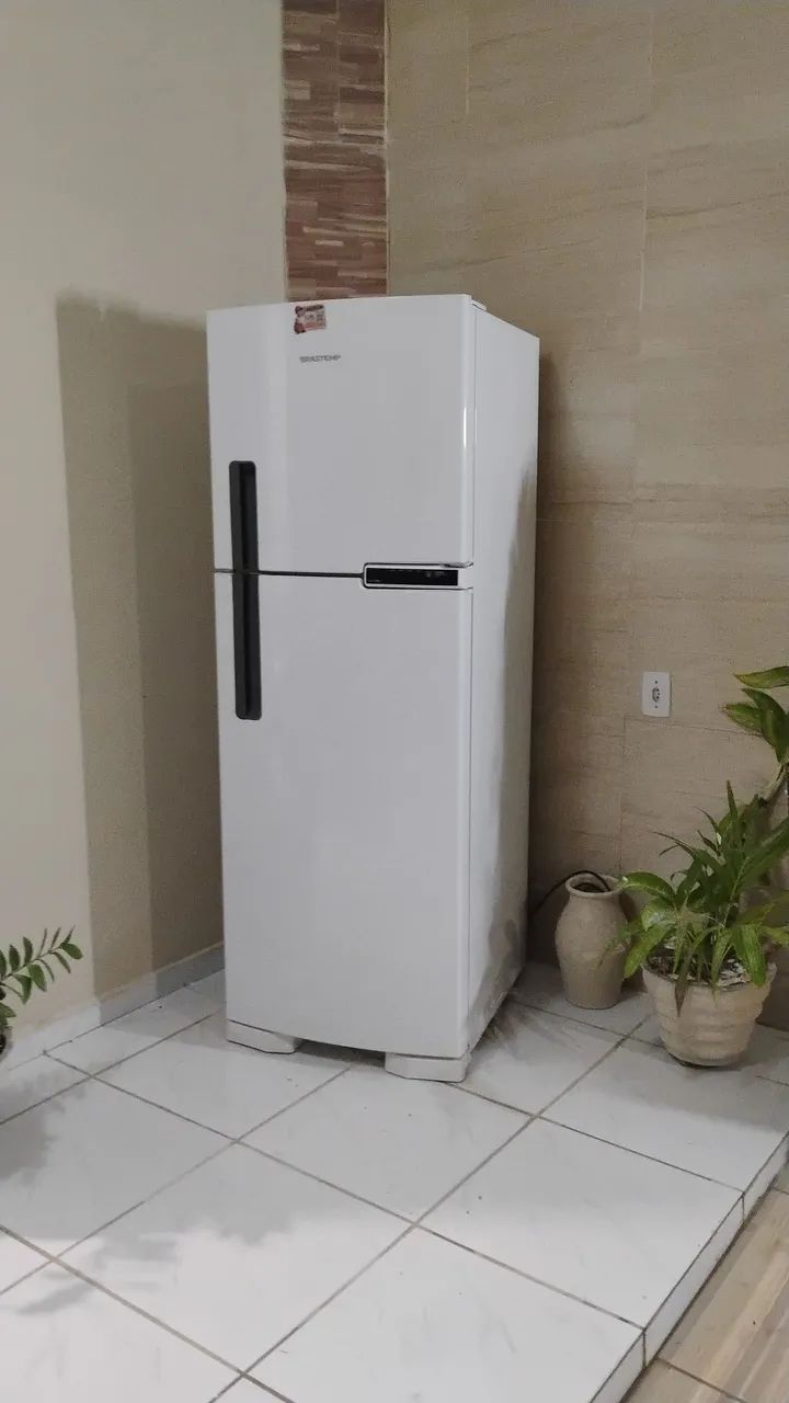 Geladeira Brastemp 375L