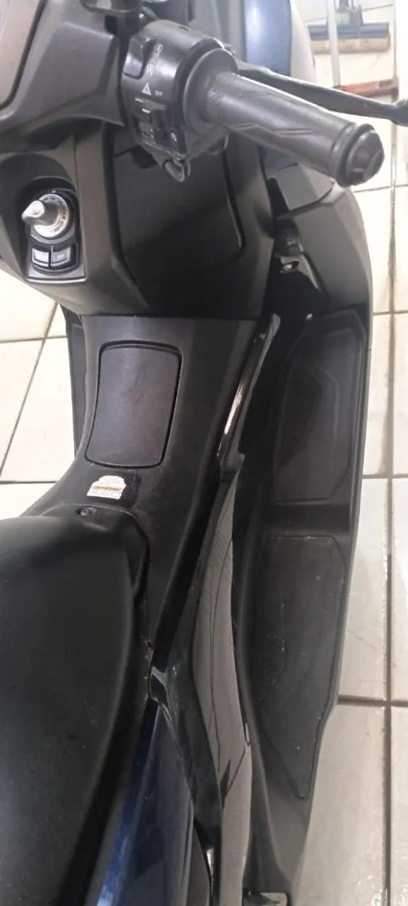 Vende-se Nmax 160 - Foto 4