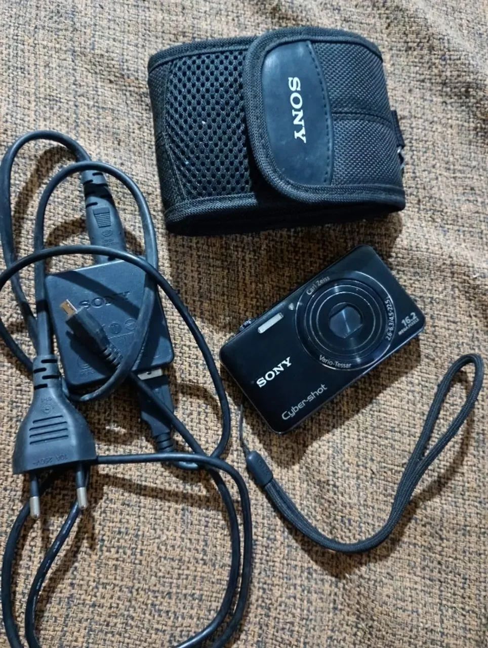 Câmera Sony Cyber-shot DSC-WX7 16.2MP - Lente Carl Zeiss & Vídeo