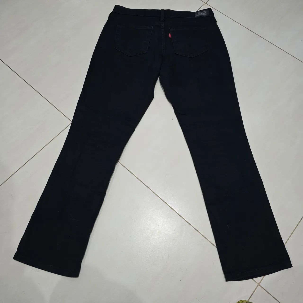 Calça jeans Levi's 552 Mid Rise Straight  - Foto 4