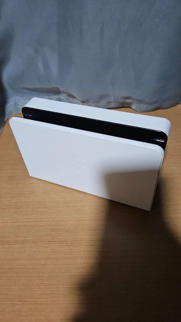 Nintendo Switch 1 OLED + Controle + Case - Foto 3