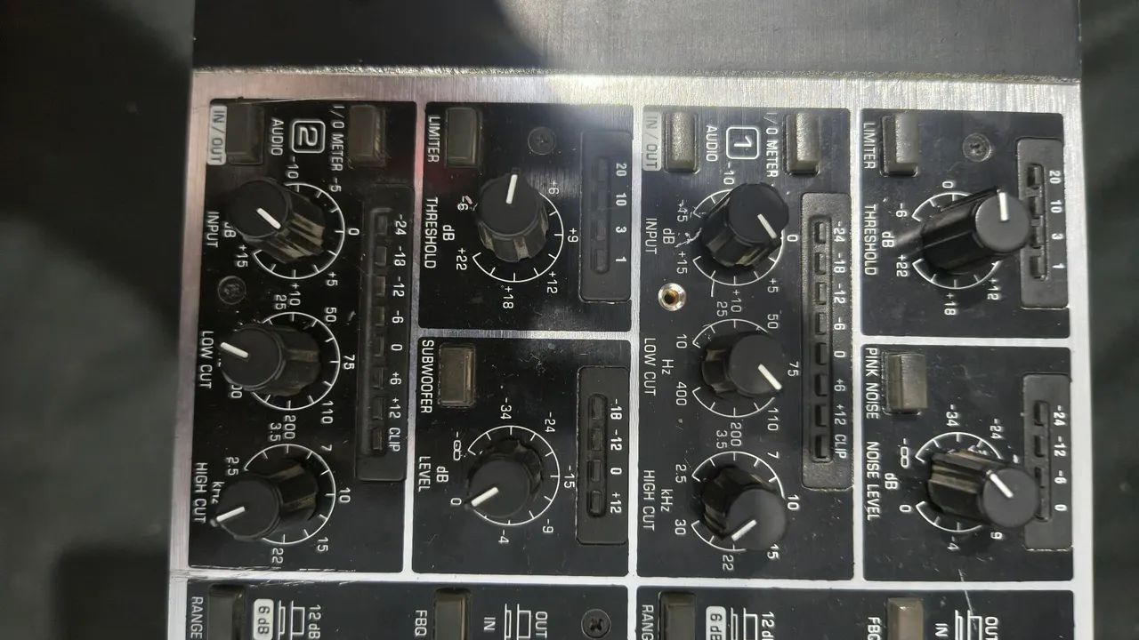 Equalizador beringher  - Foto 3