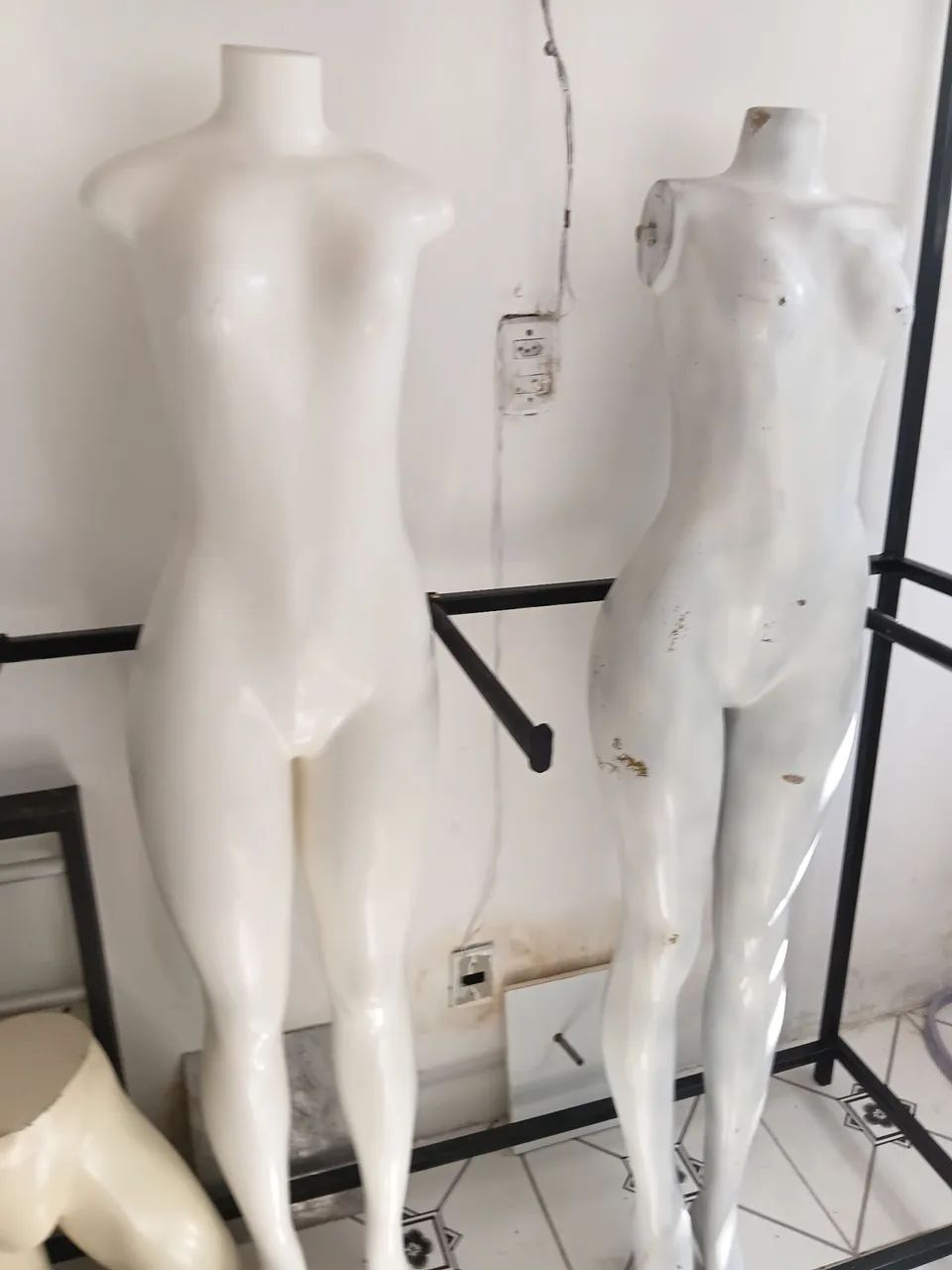 Manequins e Araras para Lojaa  - Foto 5