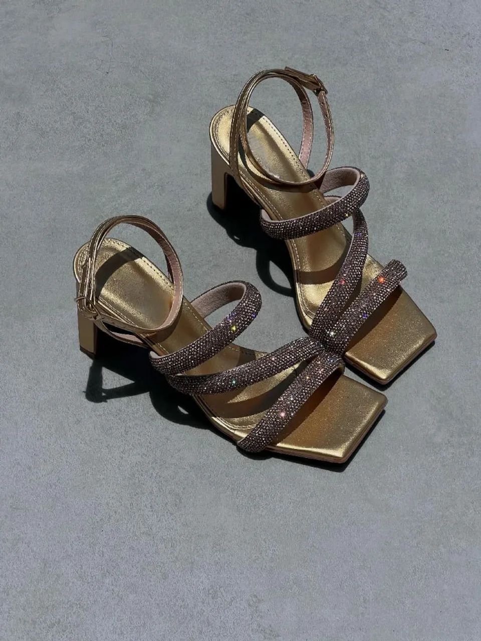 Sapato elegante 