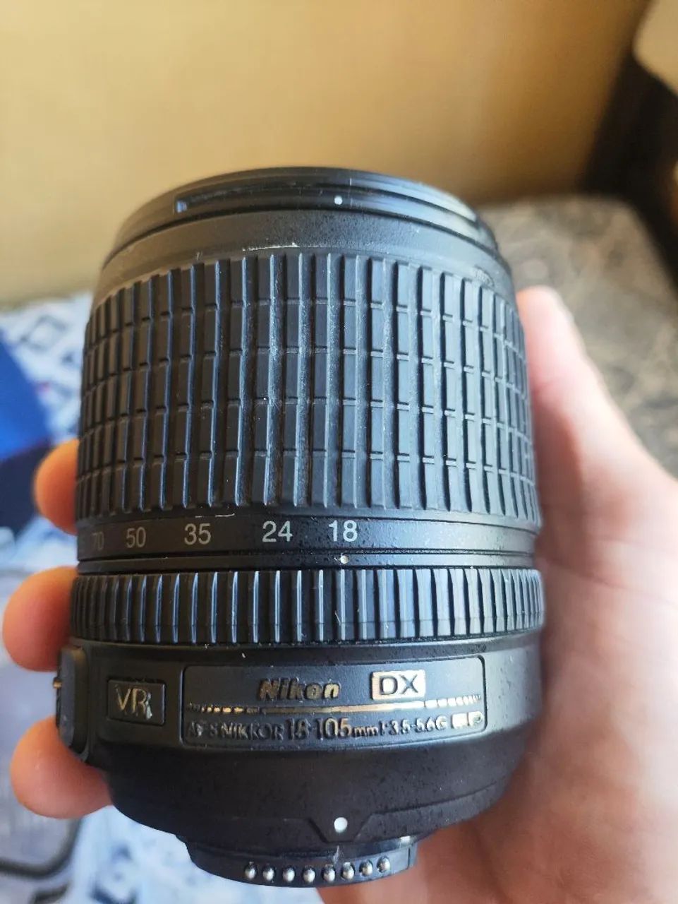 Lente Nikon AF-S DX NIKKOR 18-105mm f/3.5-5.6G ED VR - Foto 3