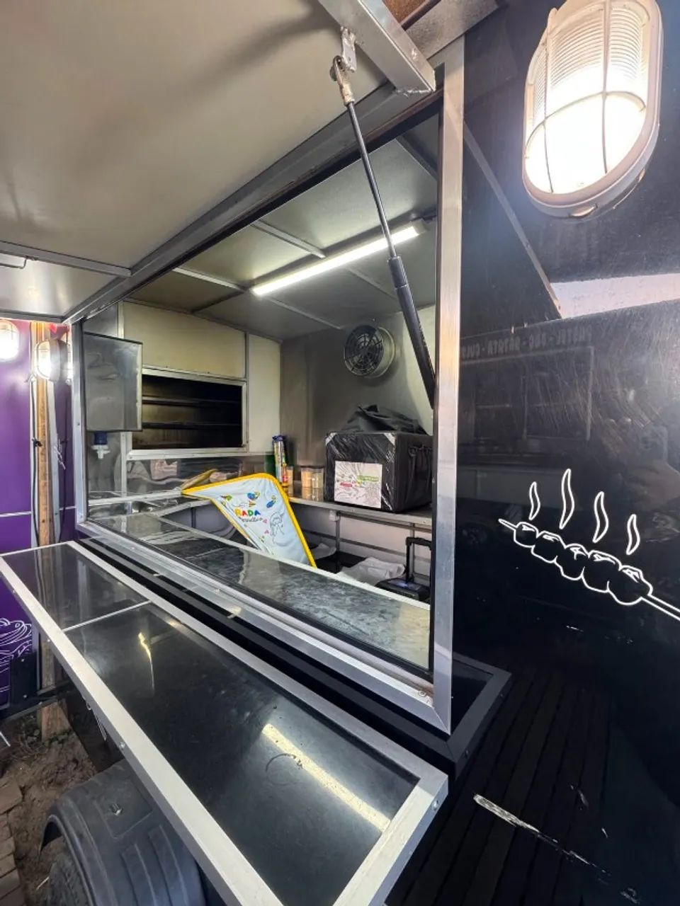 Trailer de lanche açaí churrasquinho - Foto 4