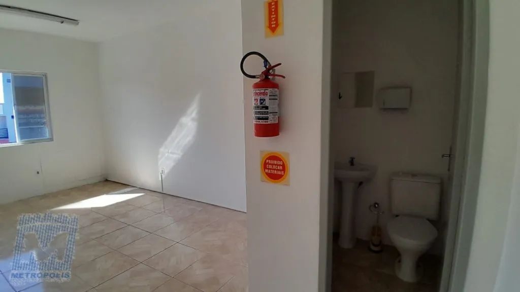 Sala comercial para alugar no bairro Santa Monica - Florianópolis/SC - Foto 5