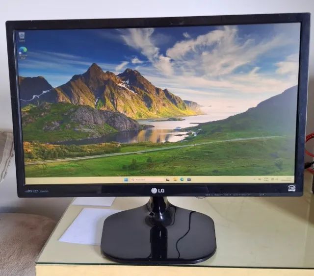 Monitor LG FLATRON IPS Full HD