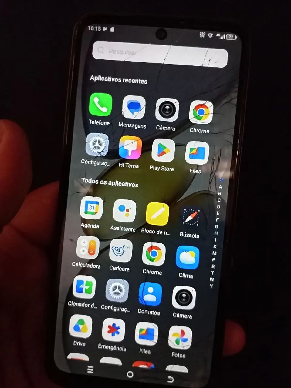 Tecno spark só tela trincada mais funciona normal 